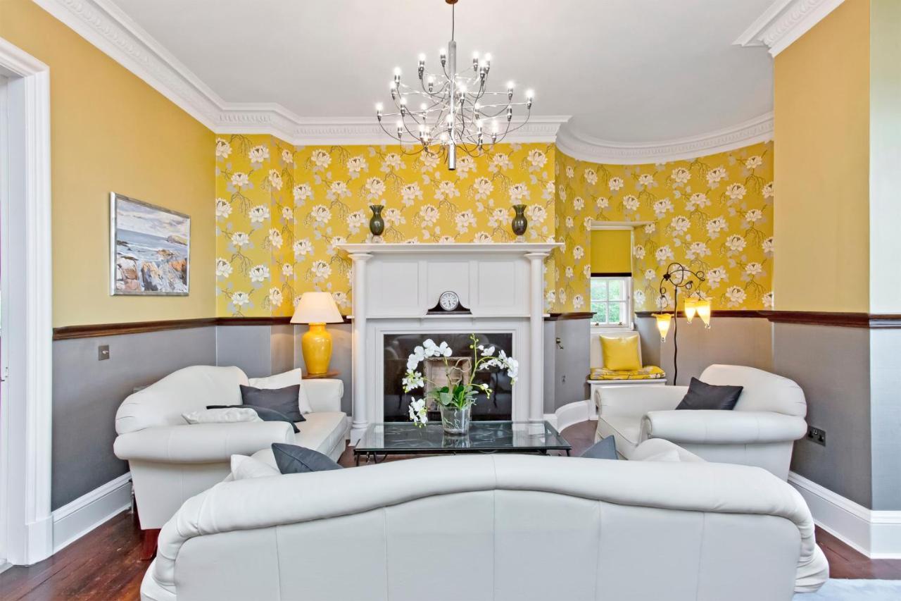 Luxury 3-bedroom With Stunning Views At Ramsay Garden Appartement